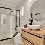 Апартаменты Quiet Perfect For Couples