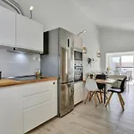 Quiet Perfect For Couples *